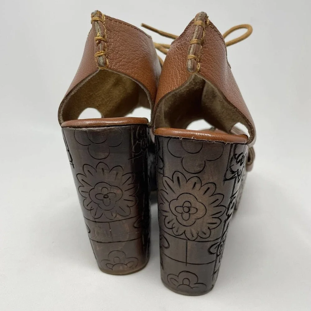 Free People Brown Leather Platform Sandals with Carved Wood-Effect Heel - Picture 6 of 8